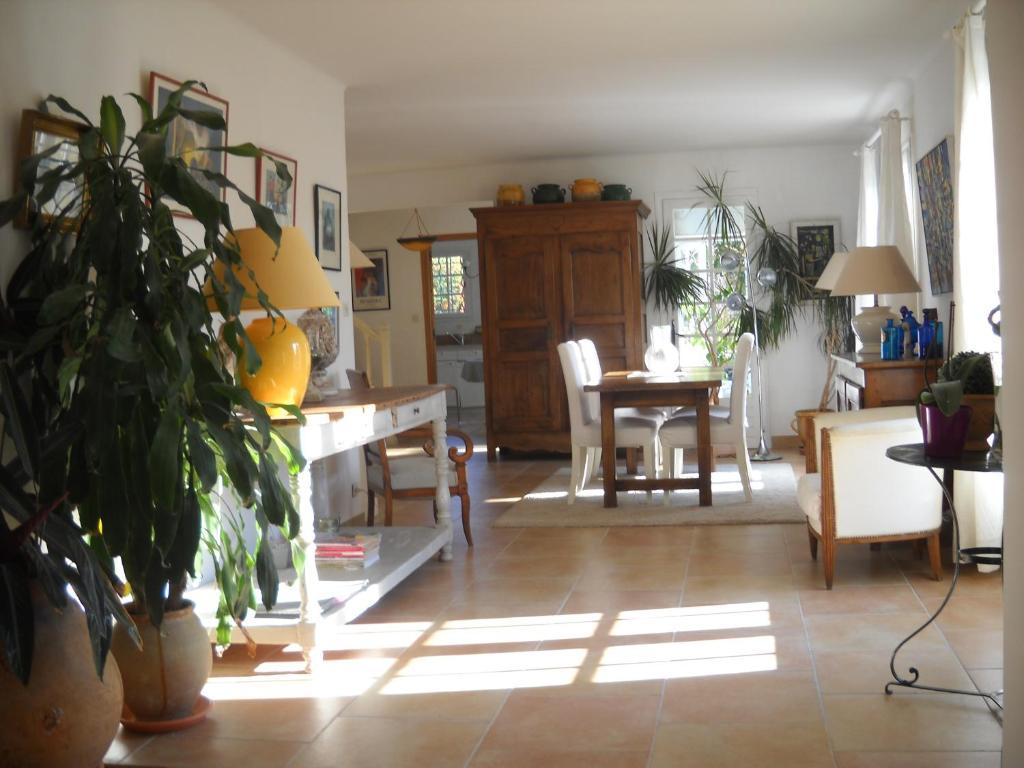 Chambres D'Hotes Saint Veredeme Pujaut Bagian luar foto