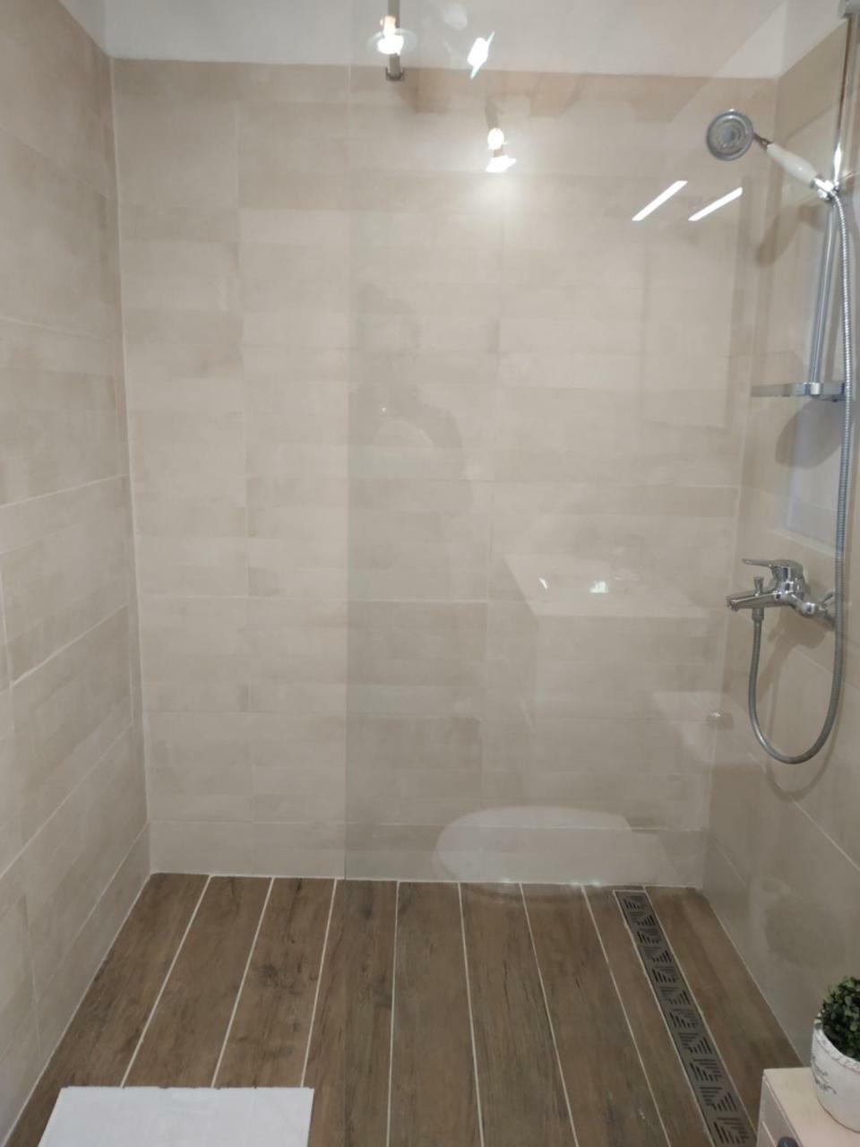 Chambres D'Hotes Saint Veredeme Pujaut Bagian luar foto